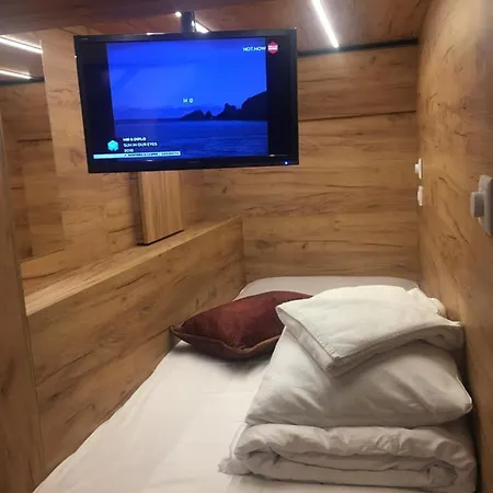 Hostel Capsule Wenceslas Square Prag